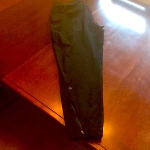 Lululemon size 10 black joggers womens